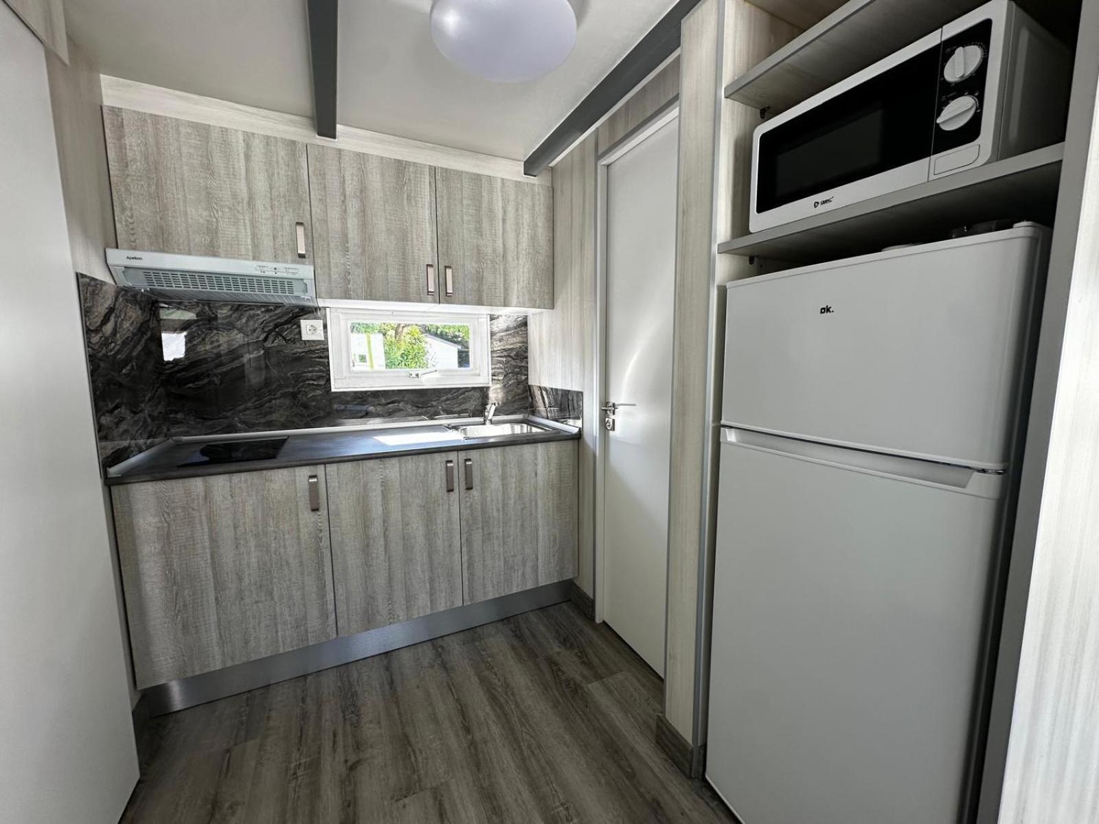 Complejo Turistico & Camping Cabopino Marbella Bagian luar foto