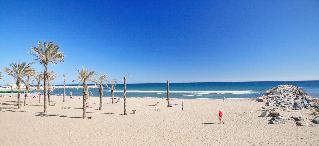 Complejo Turistico & Camping Cabopino Marbella Bagian luar foto