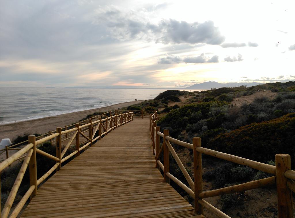 Complejo Turistico & Camping Cabopino Marbella Bagian luar foto