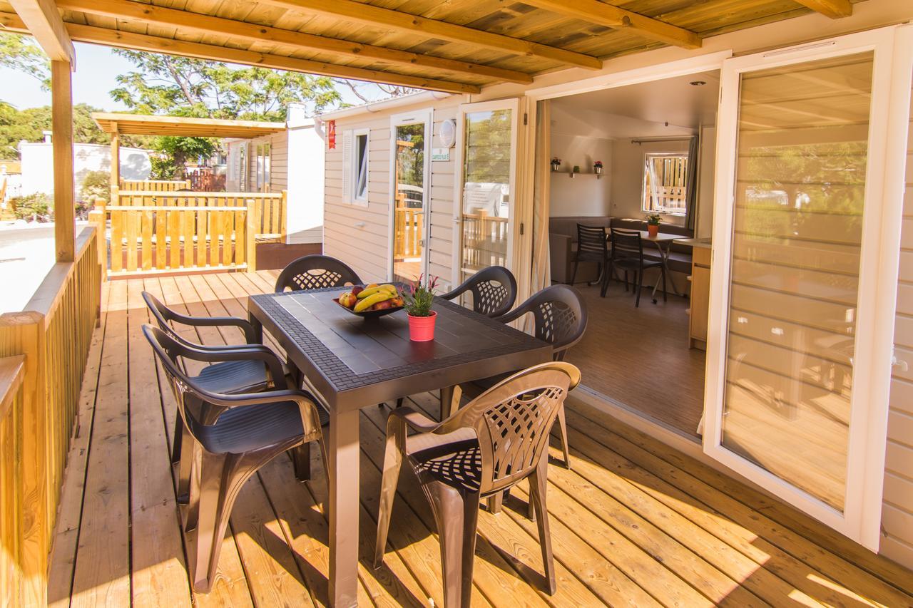 Complejo Turistico & Camping Cabopino Marbella Bagian luar foto